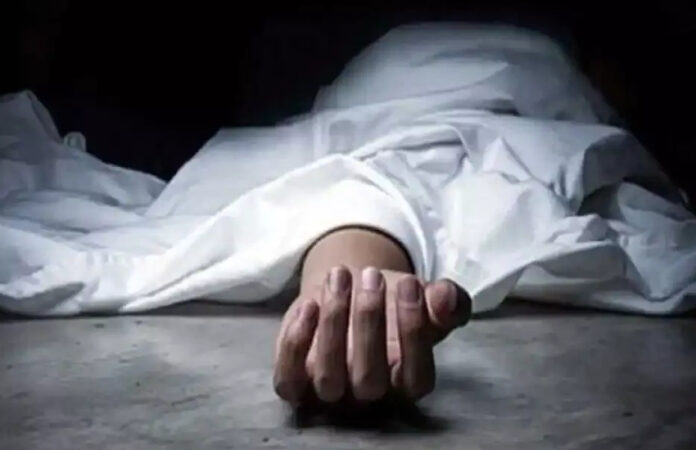 Bihar News: Doctors declared woman dead, suddenly came alive while being taken for last rites