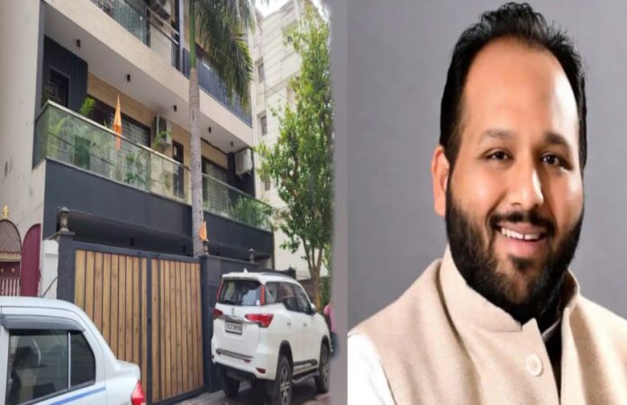 ed raid on aap leader deepak singla's house