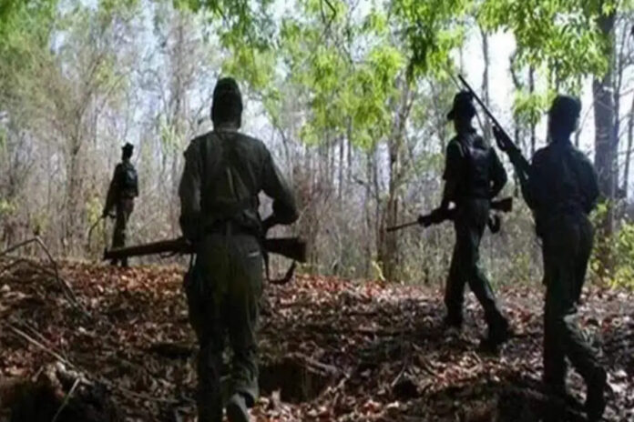 Naxalites Encounter: 10 Naxalites killed in encounter with security personnel in Chhattisgarh, ammunition including AK 47 recovered