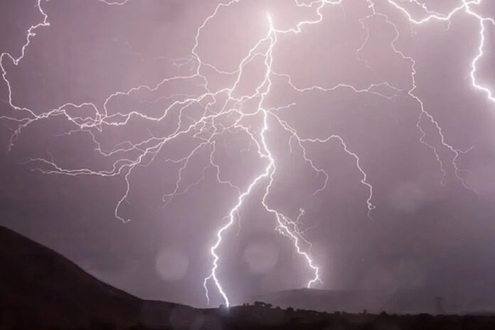 Rajasthan: Storm, rain and hail caused havoc, 8 people died due to lightning