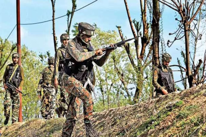 Naxal Attack: Big operation against Naxalites in Bijapur, 8 Maoists killed