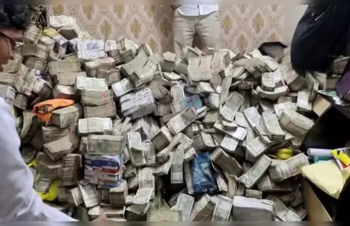 ed-raid-in-ranchi-huge-cash-found