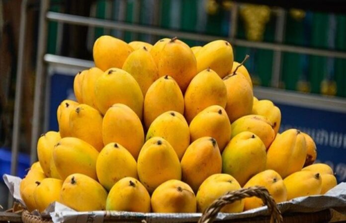 how to identify artificially-ripened-mangoes