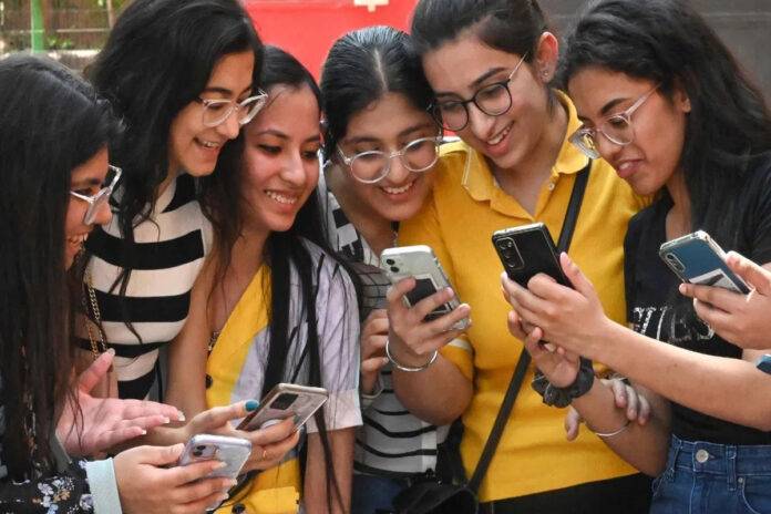 Bihar Board Results: Girls became toppers in all three streams