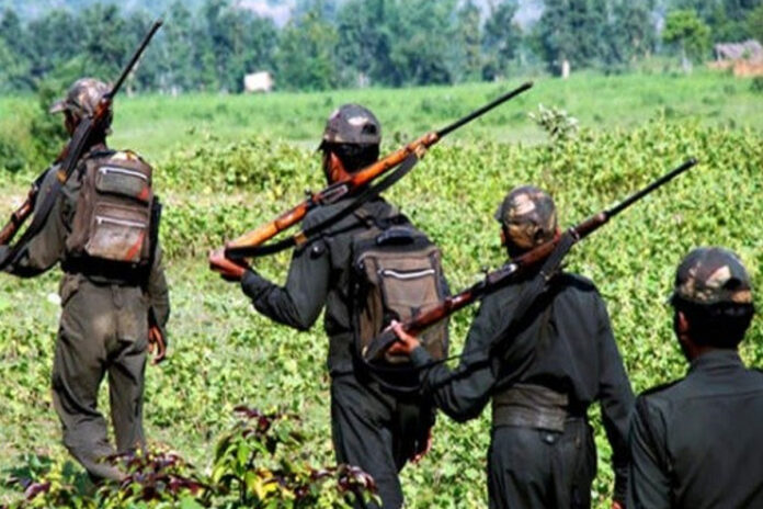 Naxalites surrendered: 19 Naxalites surrendered in Bijapur