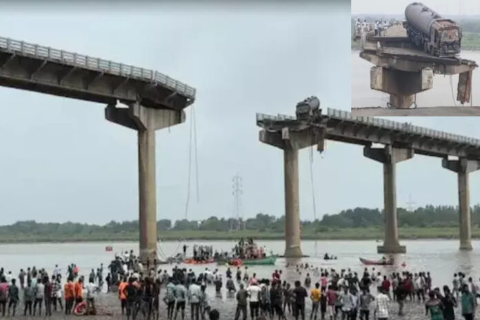 Bridge Collapse 9 people died many injured in Vadodara