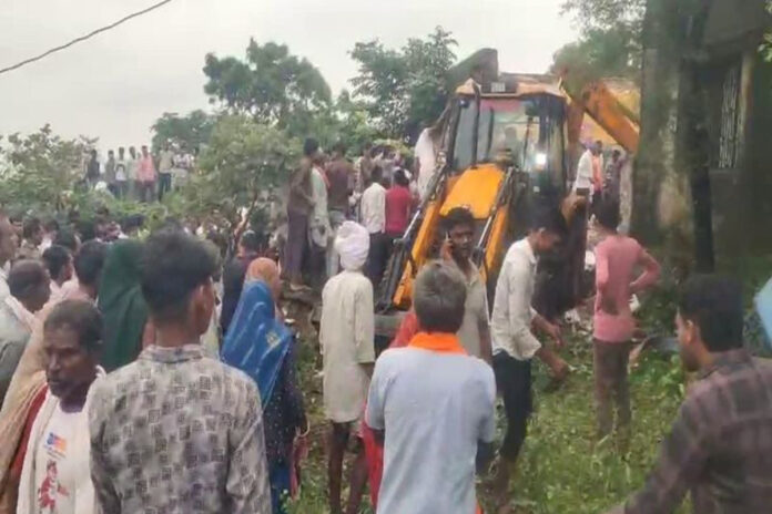 School Accident 4 children died due to roof collapse in Jhalawar