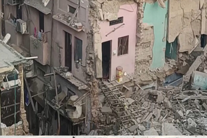 Building collapses: 4-storey building collapses in North Delhi