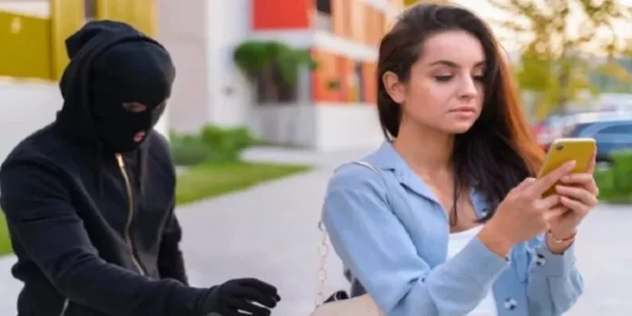 फोन चोरी