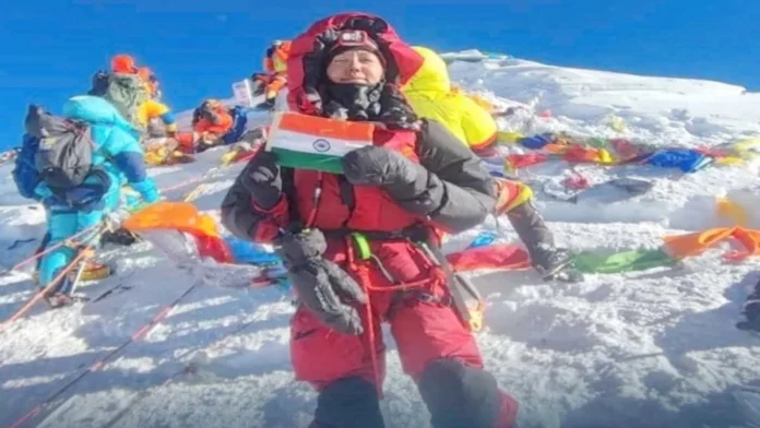 असम